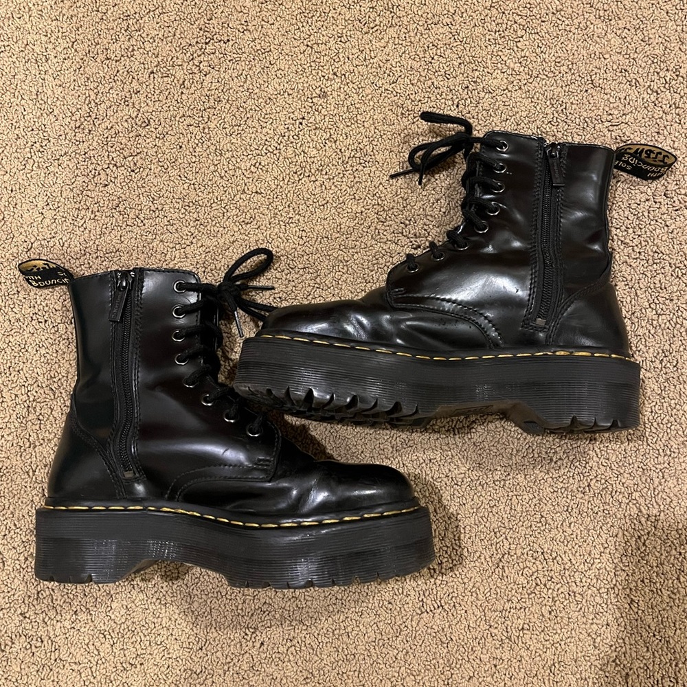 Dr. Martens Jadon Boots (Size 7 Women’s)